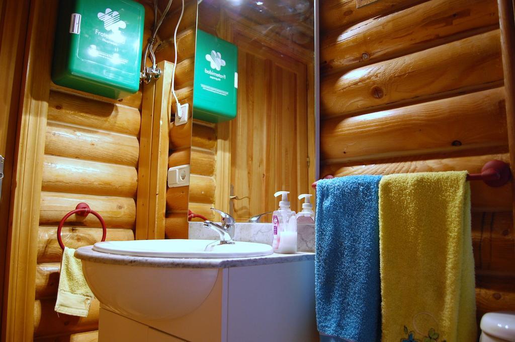 Casas Rurales Villa Pereza カサス・デ・ロス・ピノス エクステリア 写真